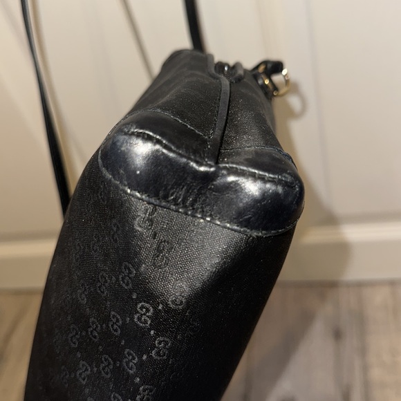 Vintage Gucci Crossbody - Picture 5 of 13